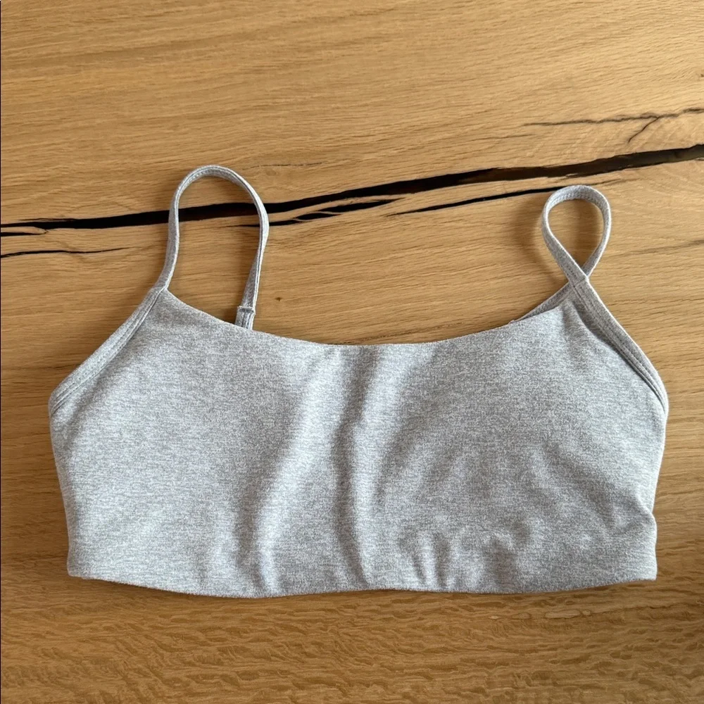Vuori - Halo Essential Bra - Small - Pale Grey Heather - Picture 2 of 11